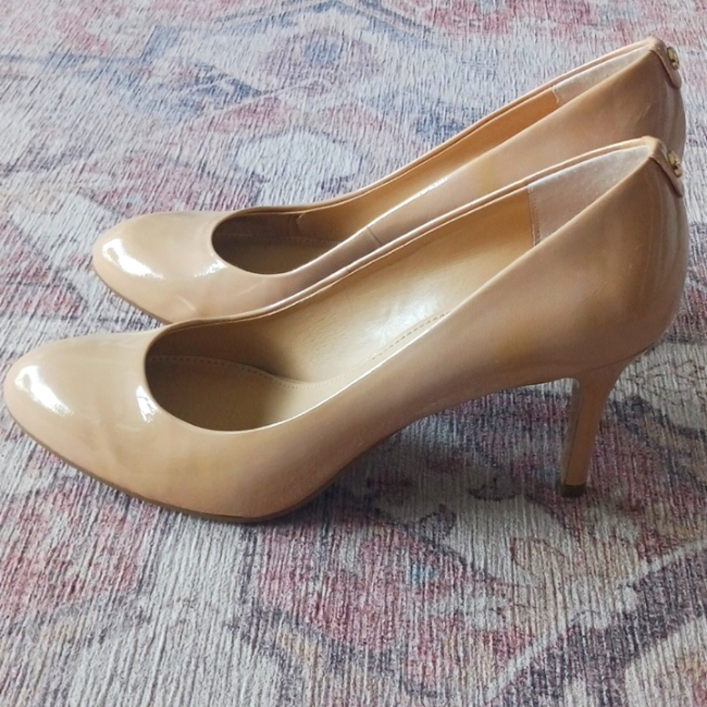 Michael Kors Pumps size 9.5